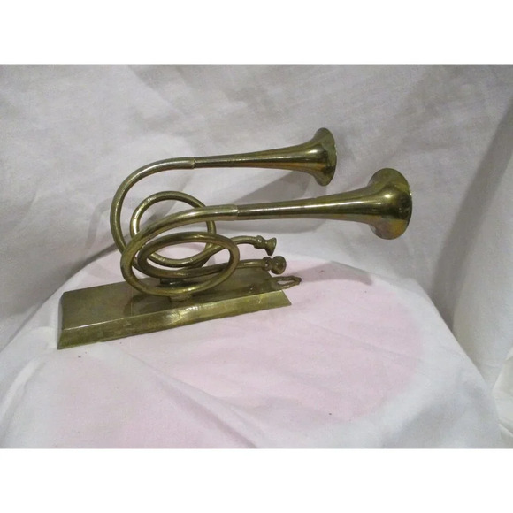 Candlesticks wall‎ Mount/Vintage Brass Trumpet  Sconces, made in India - Picture 3 of 6